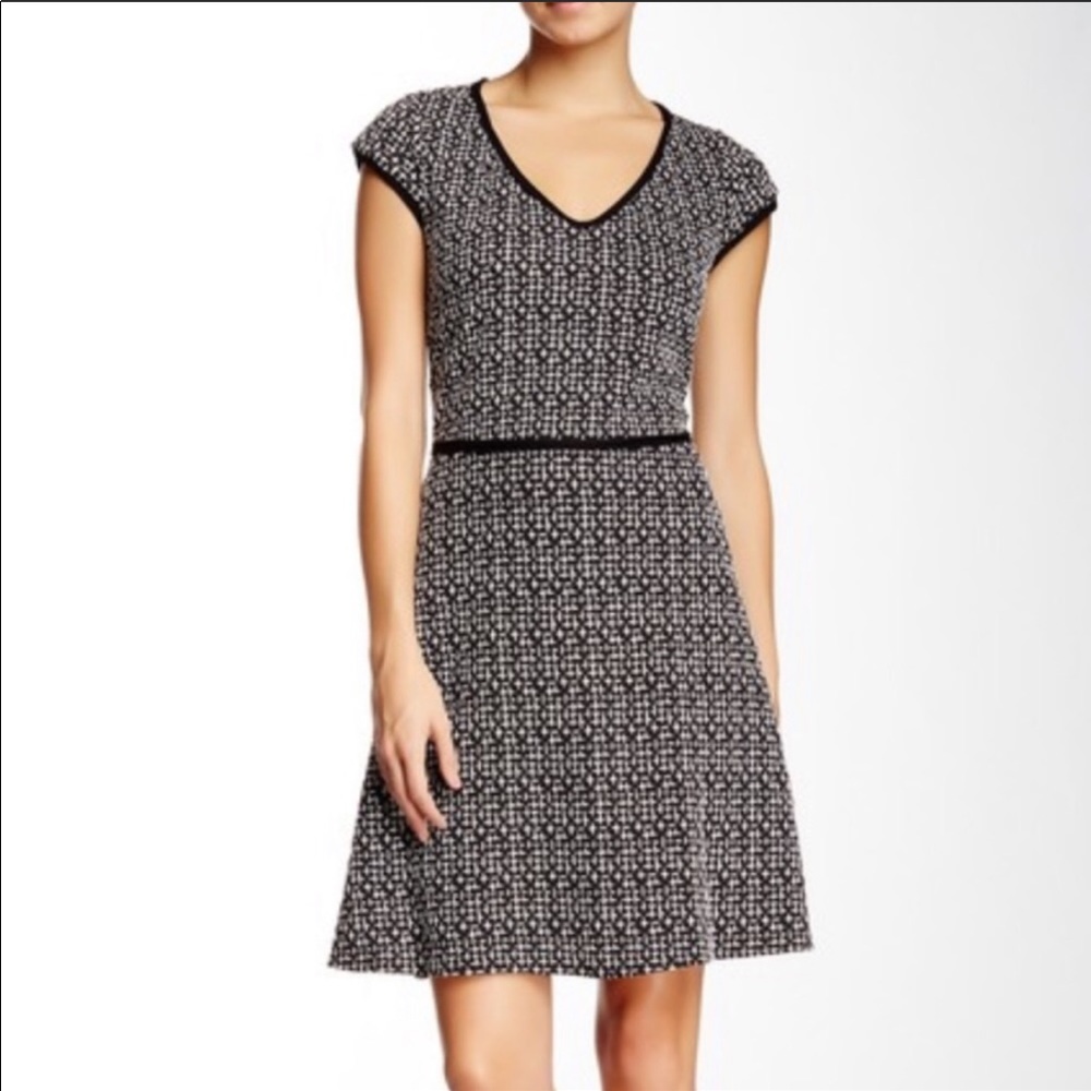 PRETTY fit-and-flare work dress!